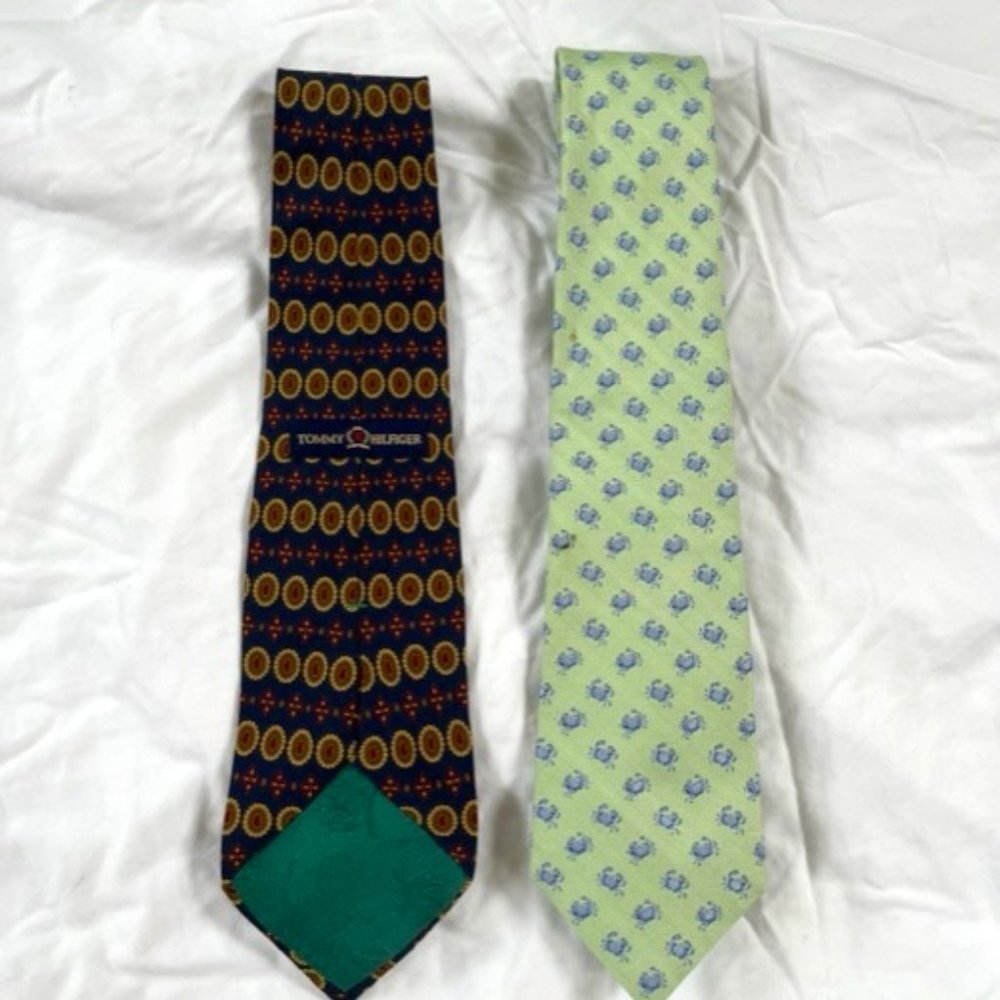 2 Men's ties